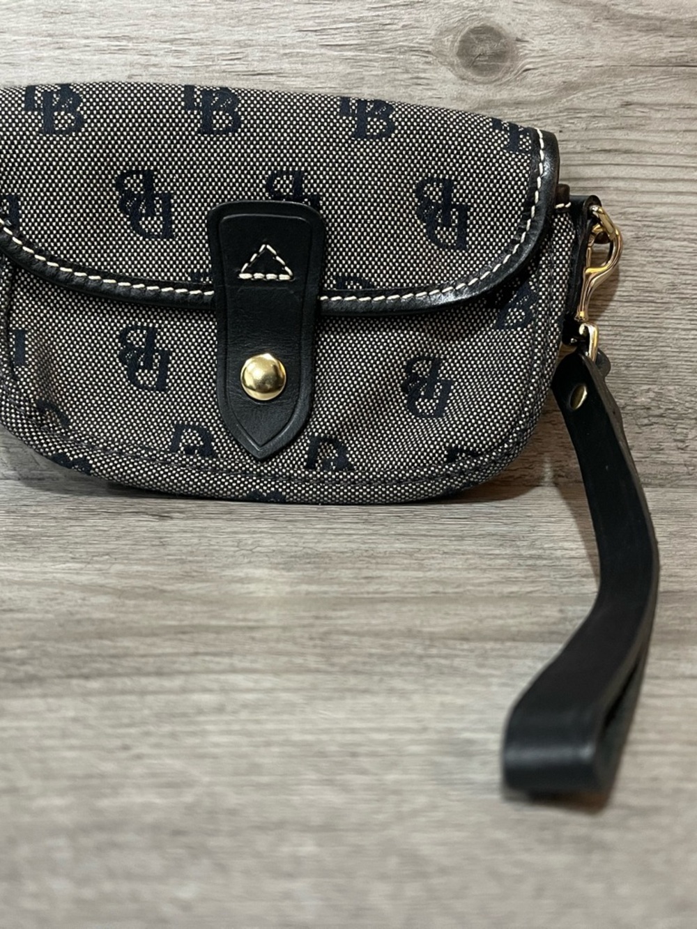 Dooney & Bourke Signature Logo Monogram Pouch Cosmetic Bag Change Purse